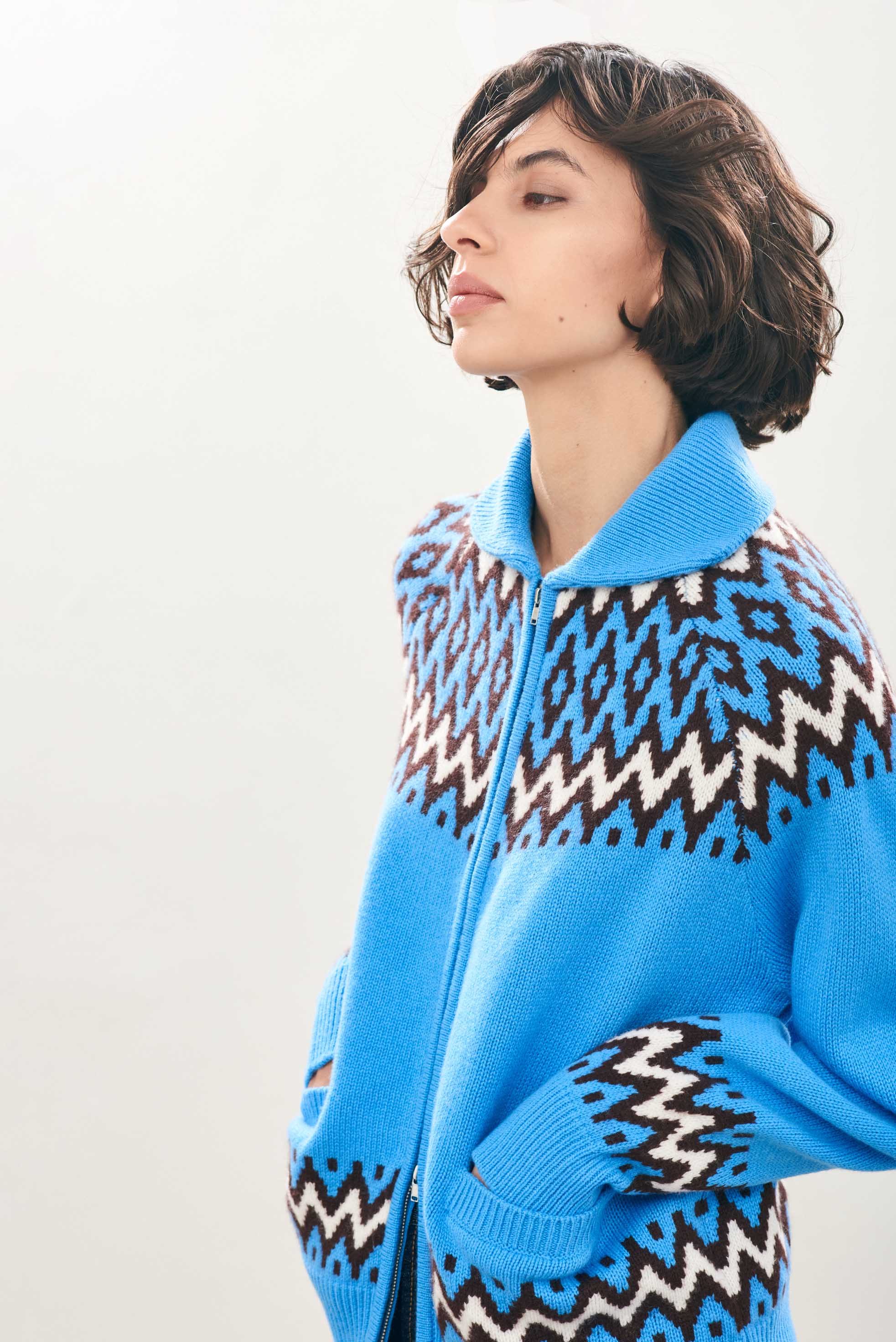 トップス 24AW SHETLANDWOOLCASHMEREKNITCARDIGAN Cashmere Cardigan Rainbow Leopard Print in Mid Grey & Navy